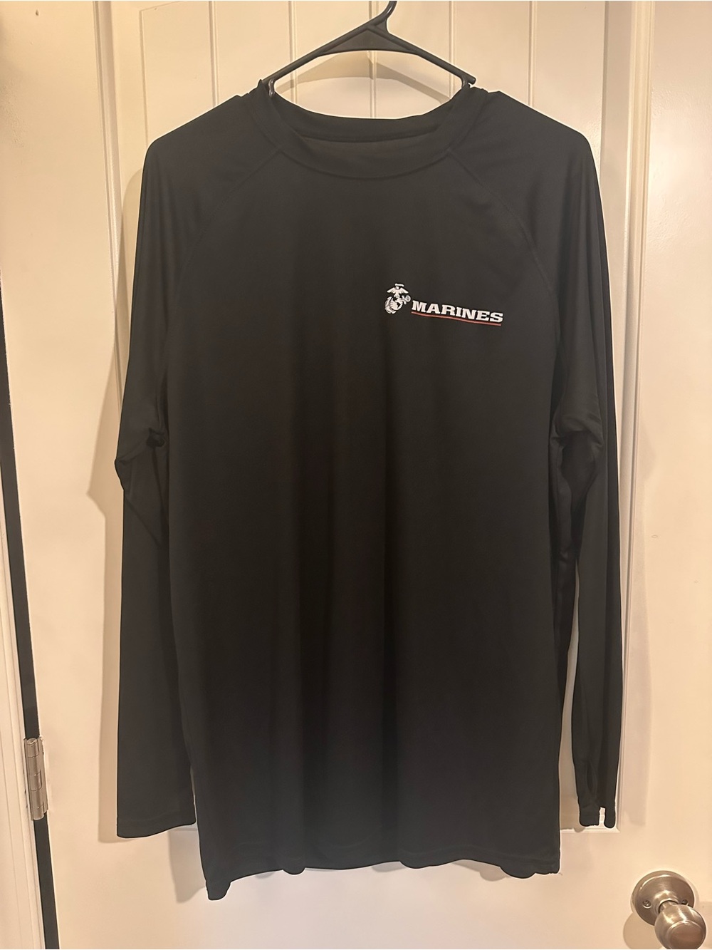 Marines Black Long-Sleeve Performance Tee